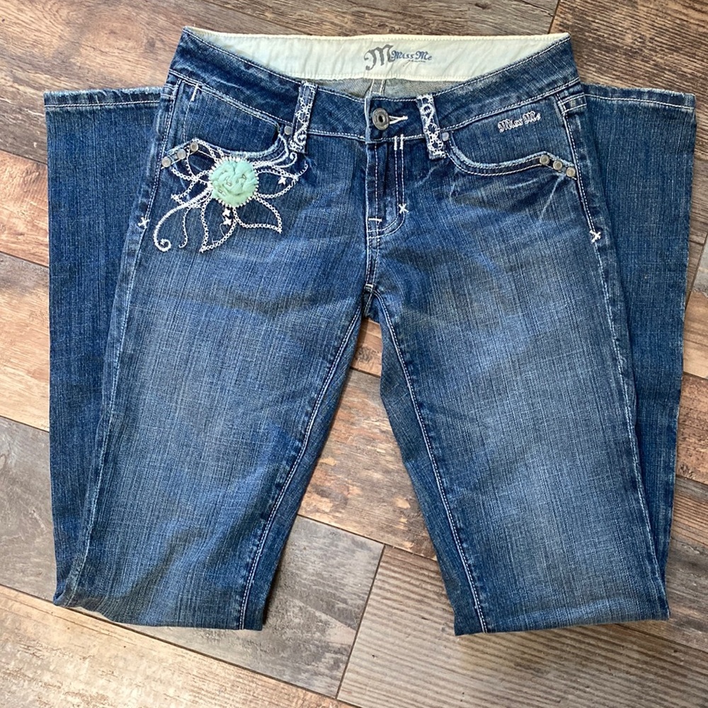 Adorable Miss Me Jeans!